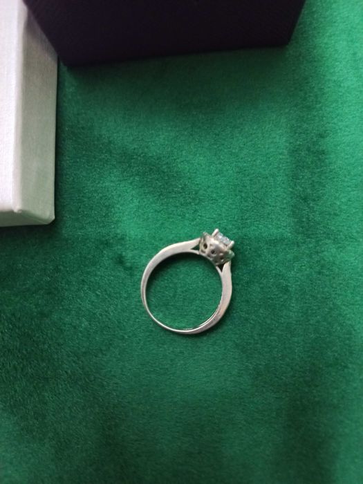 Срочно продам серебро 925пробы