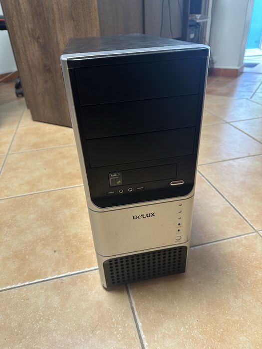 PC Desktop Intel Pentium G4400 | 8GB DDR4 | SSD 256GB (Opțional GT 730)