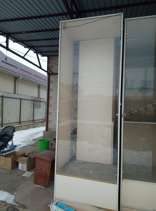 Шкаф, полка, витрина