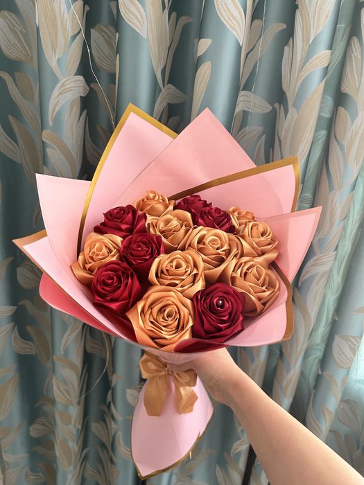 Атласные розы ручной работы