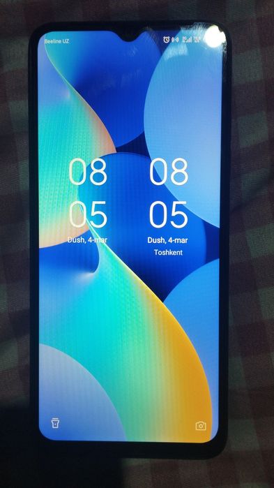 Tecno Spark 10c 1 yil kafolat holati ideal aybi yoq 64/4+4