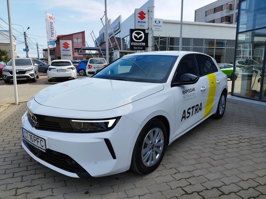 Opel Astra OPEL ASTRA 5 usi Edition 1.2 benzina 130 CP AT8