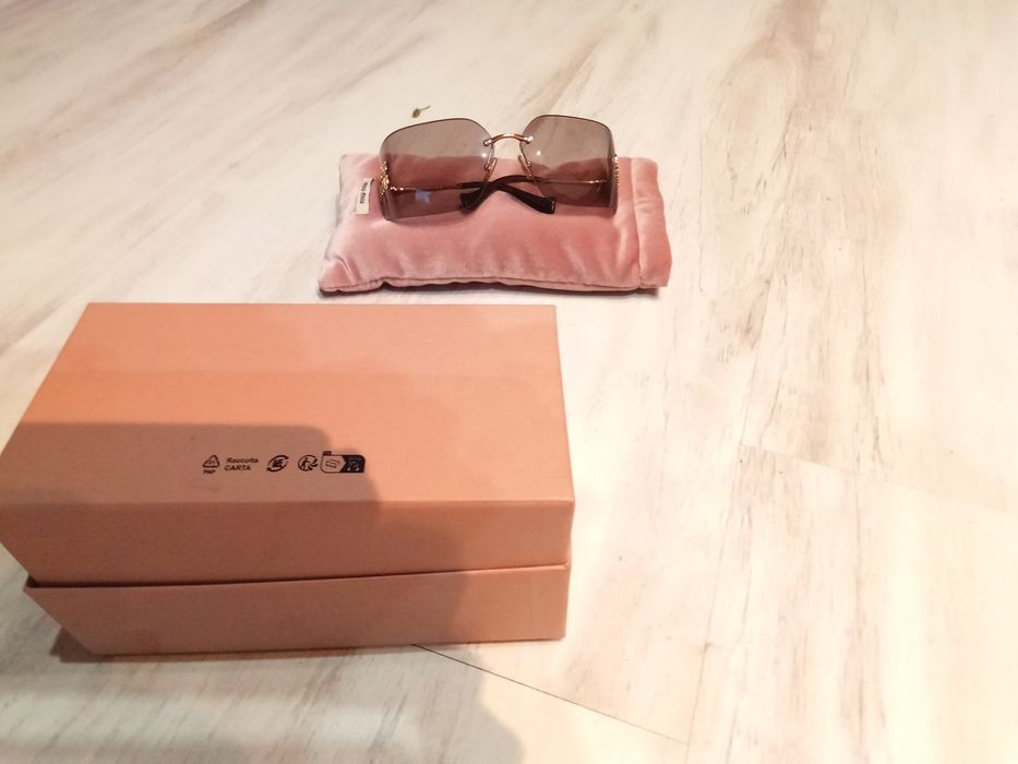 Оригинални очила Miu Miu, чисто нови
