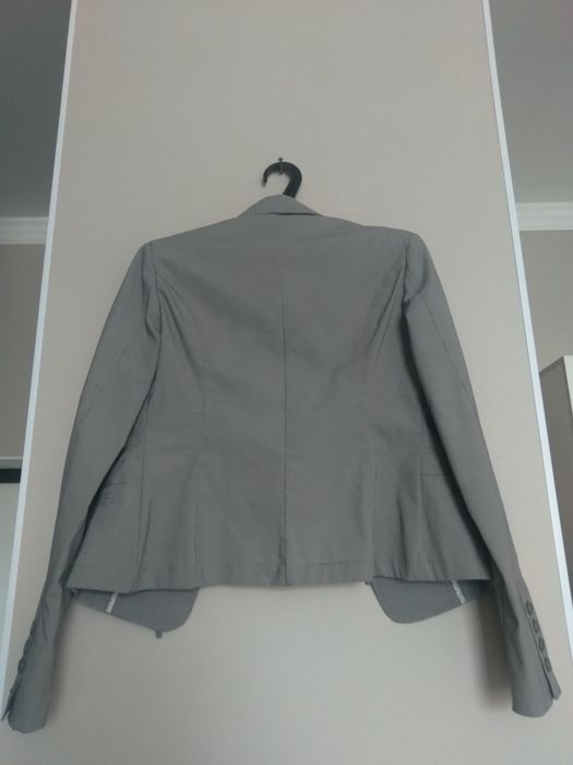 Продам женский пиджак