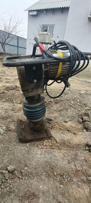 Вибро нога трамбовка