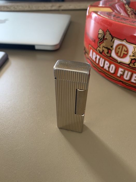 Bricheta Dunhill Rollalite -nu Rollagas