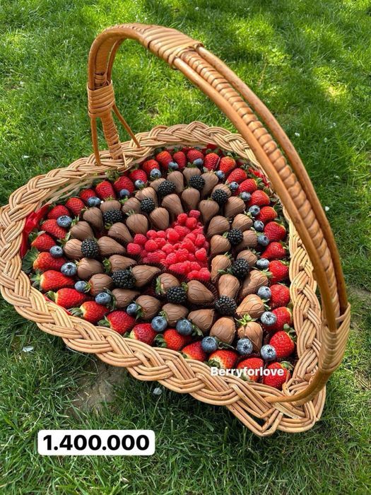 Qulupnay клубника в шоколаде на 8 марта