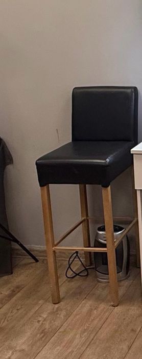 Продам барный стул