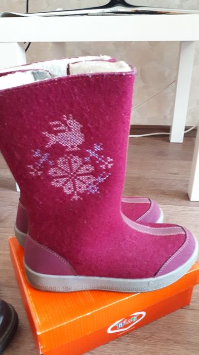 Валенки на девочку