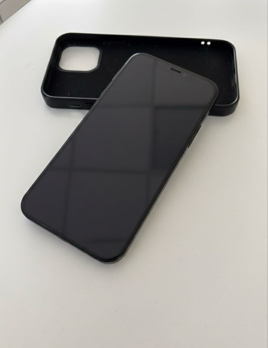 iPhone 12 продам срочно