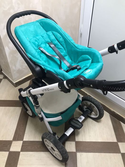 Коляска 3 в 1