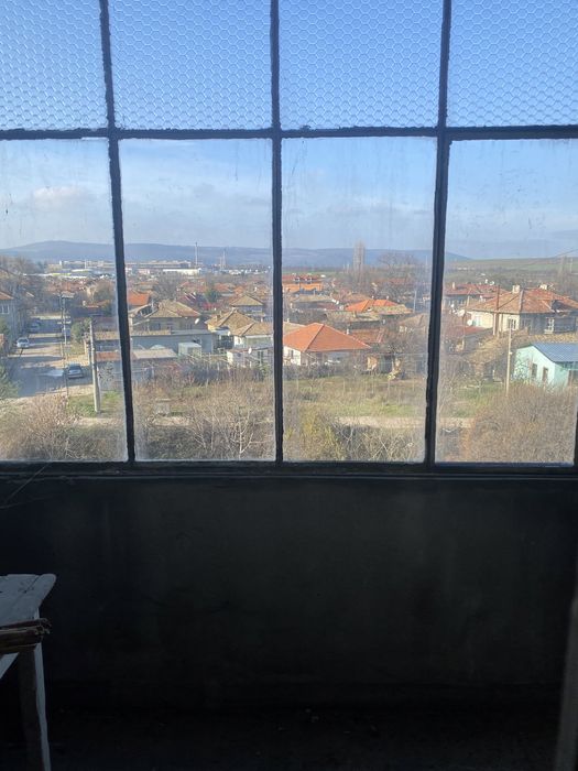 Тристаен апартамент