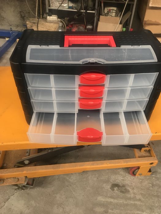 Ящик органайзер  инструментальный