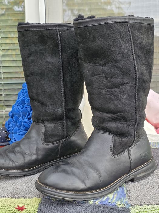 UGG ботуши естествена кожа N40