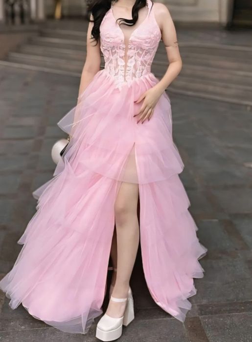 Вечернее платье в стиле Sherri Hill