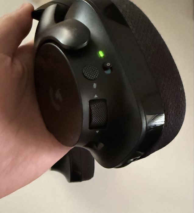 Casti Logitech G533