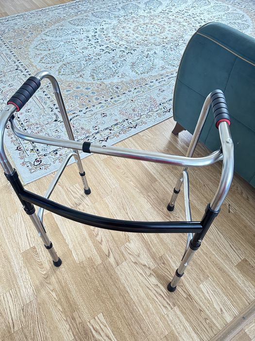 Ходунки для взрослых