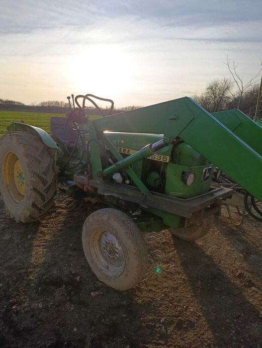 Vănd  tractor john deere