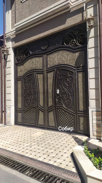 Покраска ворот. Дарвоза краскалаш. Darvoza bo'yash.