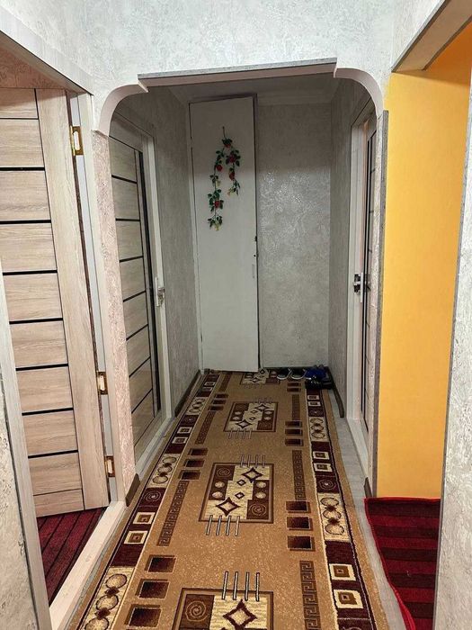 4х комнатная квартира с новым ремонтом на районе Супера