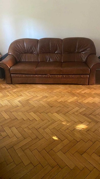 Canapea Extensibilă 3 Locuri și 2 Fotolii Piele Ecologică – Stare Excelentă