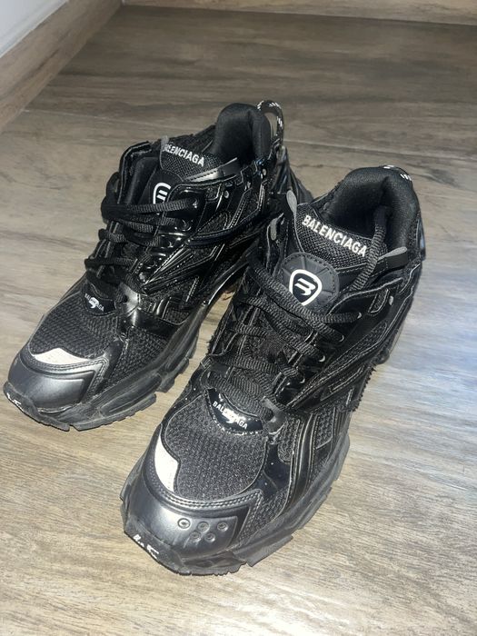 Balenciaga runners
