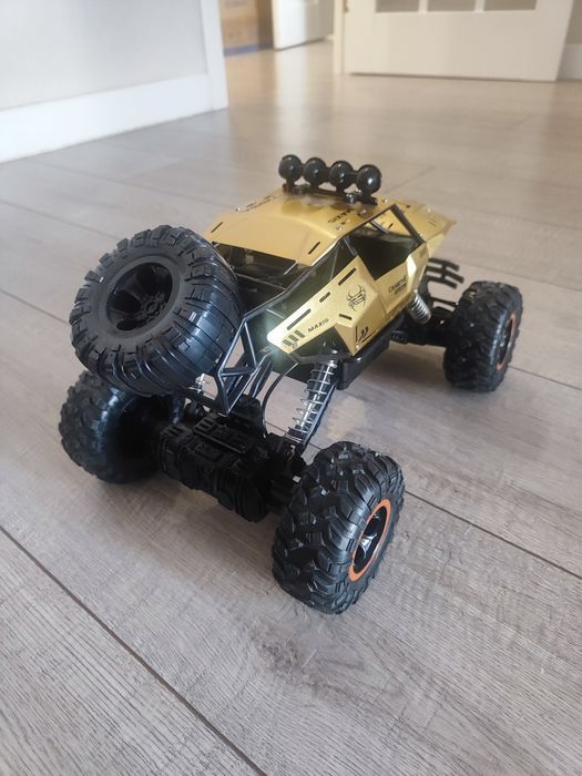 Машинка Jeep на радиоуправлении