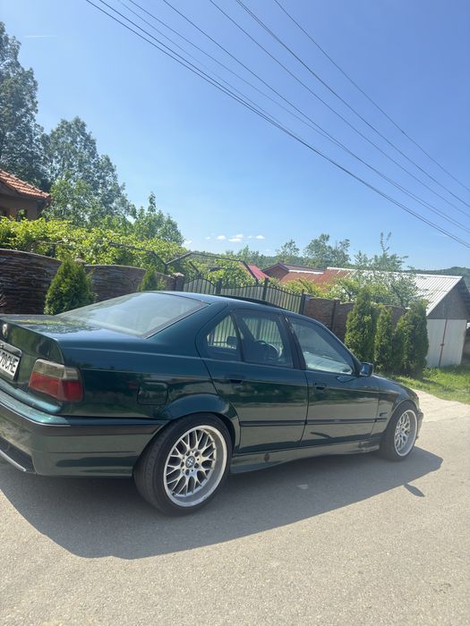 Bmw e36 1.8i sedan