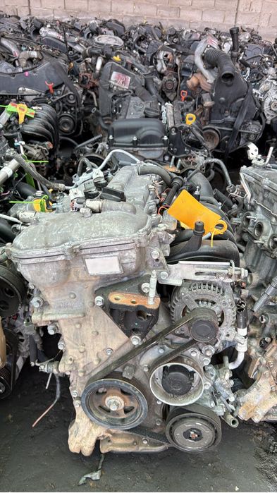 Двигатель Toyota Corolla 1.8 2ZR