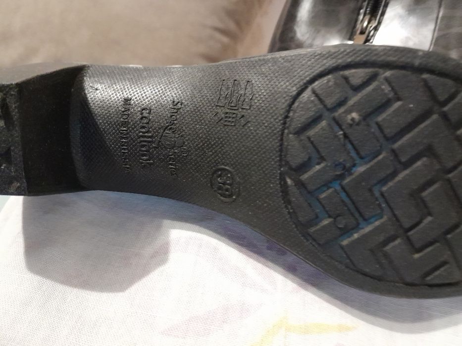 Резиновые полусапожки