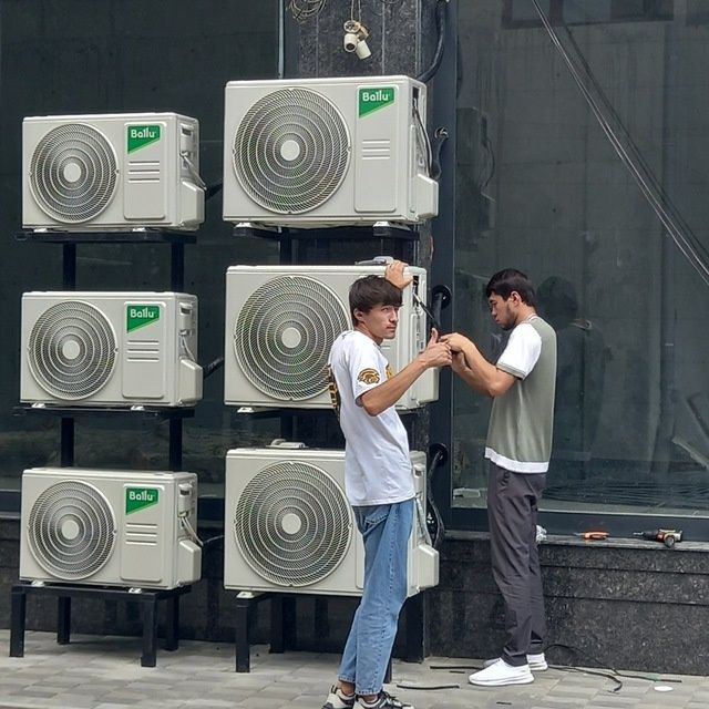 Ремонт и установка кондиционер заправка фрионам гарантией на работу