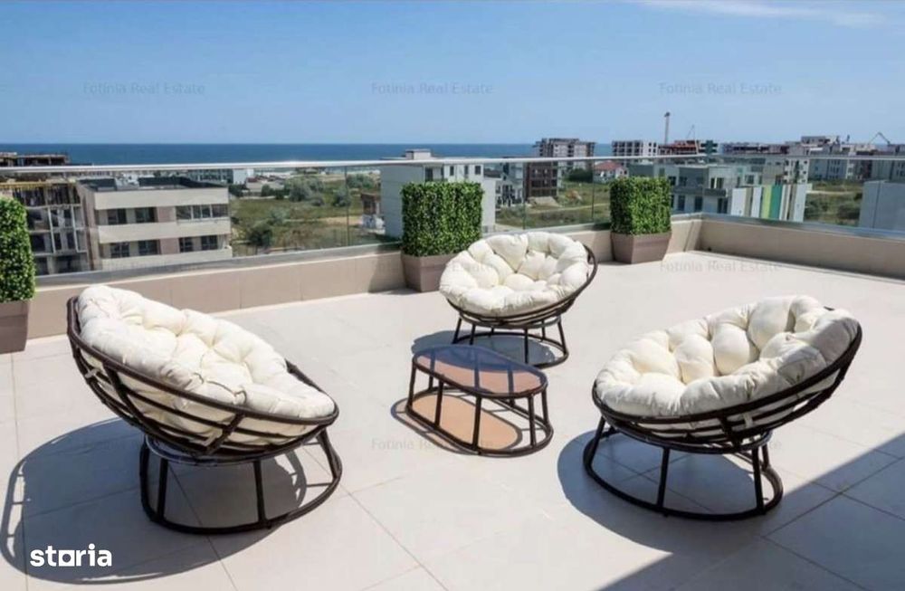 Penthouse cu 3 camere, balcon și garaj, central