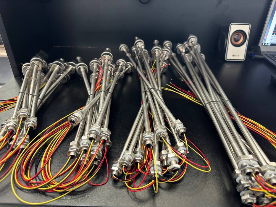 поплавок 3 та контактли