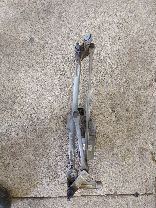 Механизъм за чистачки бмв е90 е91