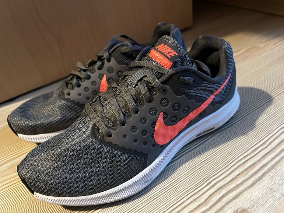 Спортни обувки Nike