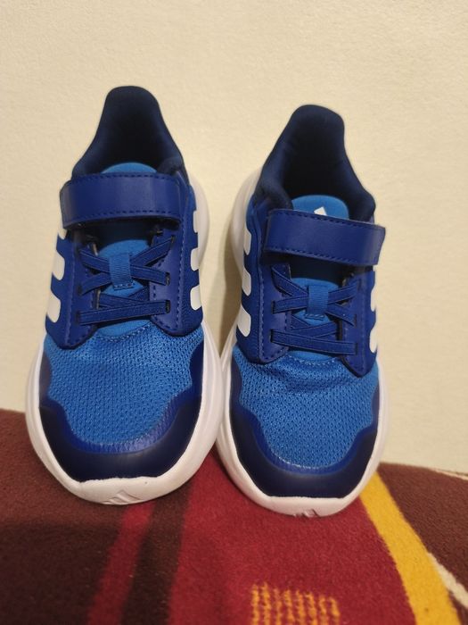 Adidas Cloudfoam 31 (19cm) impecabile