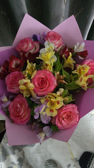 Гүл сатылады 2000 бастап