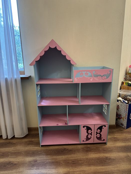 Домик кукольный деревянный