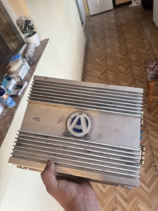 Statie pentru subwoofer