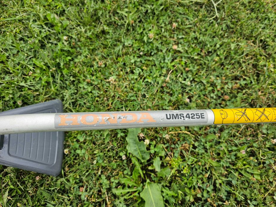 Моторна Коса HONDA UMS 425.E. Перфектна..Тример