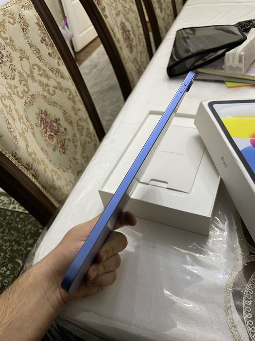 iPad 10 WiFi ligi 64gb srochna