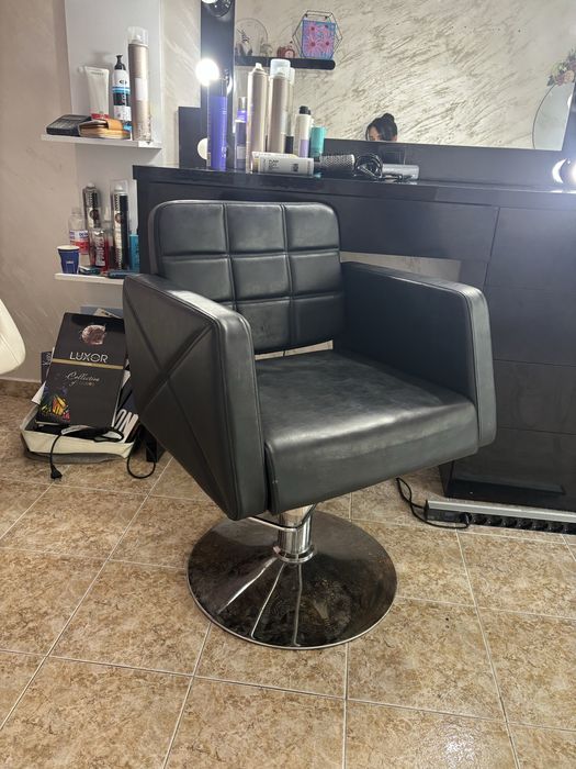 Обурудване за фризьорски салон