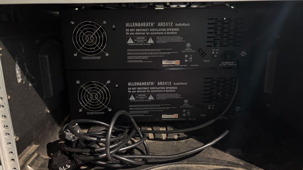 Allen and Heath SQ6 cu 2 stagebox