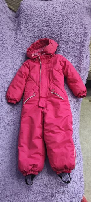 Продам комбинезон на девочку