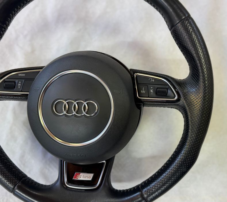 Трилъчев S line волан Audi A4/ A5/ A6/ А7
