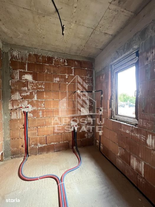 Casa modernă zona Mehala Timișoara pe strada cu acces privat