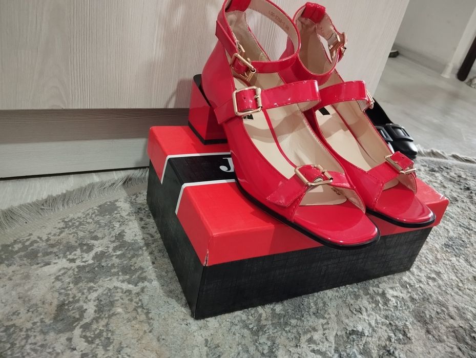 Jenneffer fashion shoes