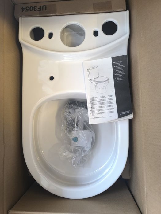 Vand WC, vas de toaletă și rezervor