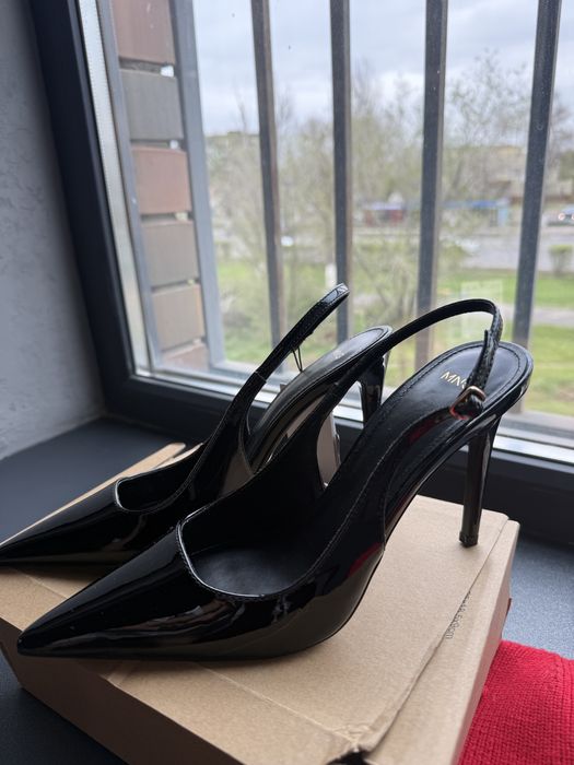 Туфли МАНГО новые