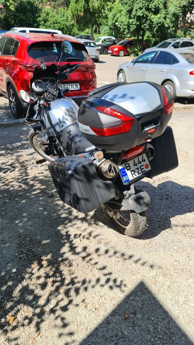 Vând moto BMW F650 Gs,an 2005,twin spark,46000 km,în stare foarte buna